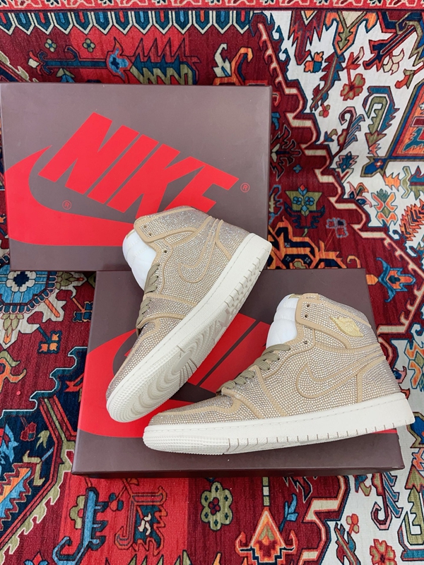 ナイキ靴内部構造